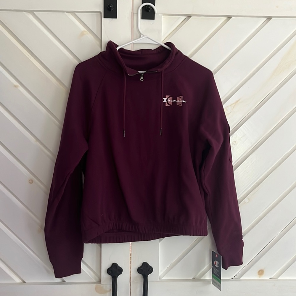 NWT magenta champion sweatshirt